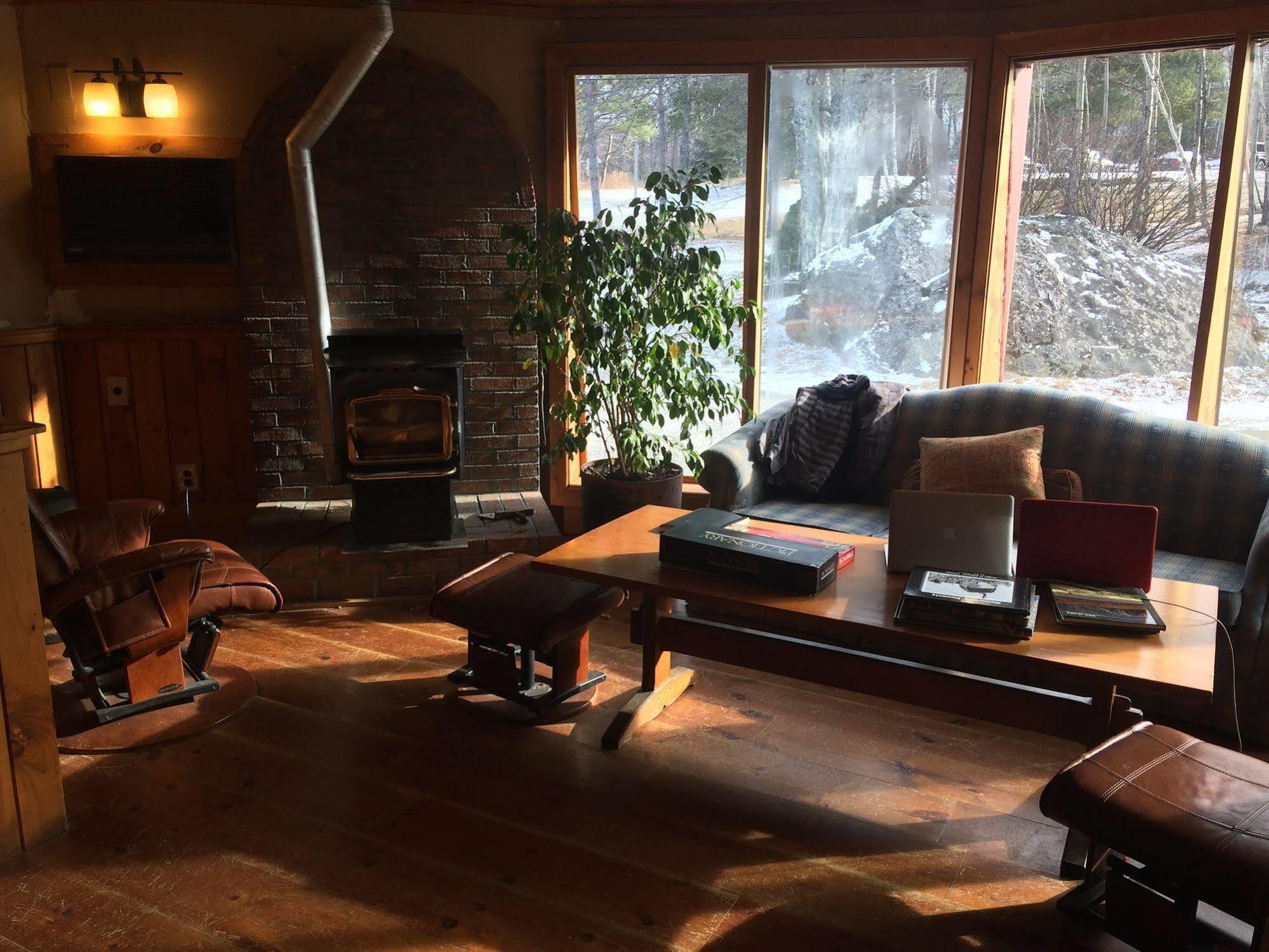Butternut Inn And Pancakehouse Killington Exteriör bild